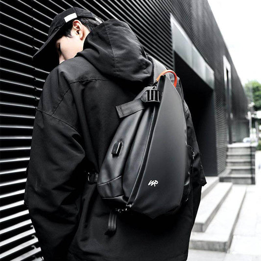 Solo Unique ™ Sling crossbody Beg